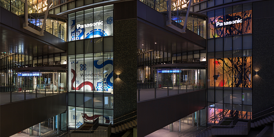 アートディレクション・壁面和紙貼り事例・Panasonic×Art×京表具井上光雅堂　GRAND FRONT OSAKA Panasonic Center OSAKA